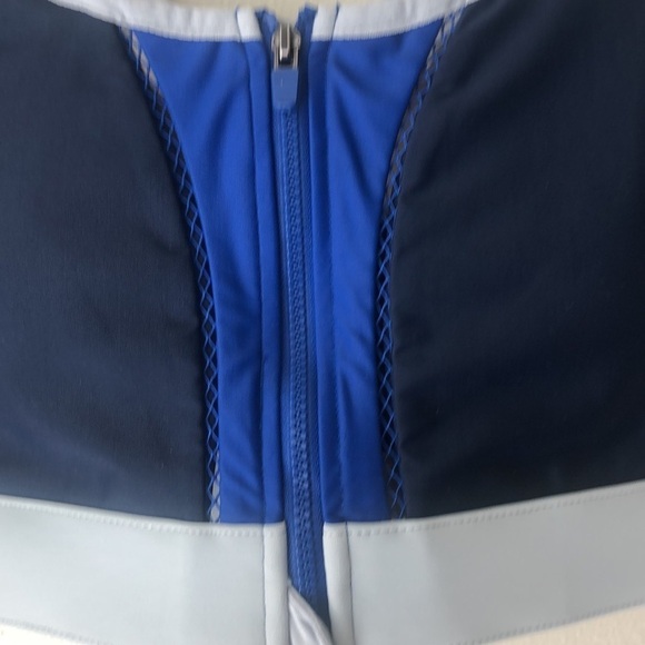 FABLETICS Sports Bra - Picture 2 of 6